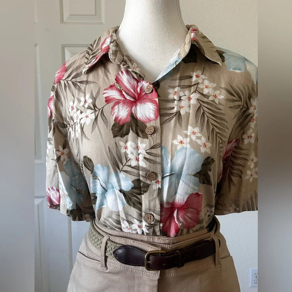 bahama beach Tops - Bahama‎ Beach Womens Blouse Tropical Beige Short Sleeve Collared Button Up XL